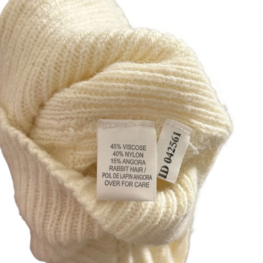 Abercrombie & Fitch Vintage Y2K Cream Angora Blend Preppy V Neck Knit Sweater M